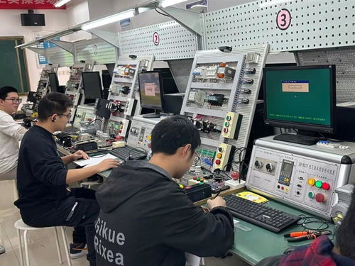 展技能風采，揚職業精神——武漢鐵路橋梁職業學院信息技術咨詢服務周活動紀實